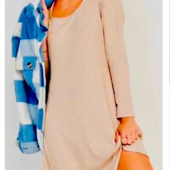 NWT! Old Navy ribbed knit fit and flare dress in color oatmeal size small tall - Picture 3 of 6